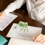 Sporurile în REGES: diferența dintre drepturi permanente și sporuri nepermanente. Ce și cum se reflectă în REGES